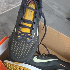 Nike Winflo 10 Low Top Lace-Up Trainers UK 8 Black/Yellow/White Men’s