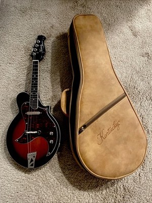 Kentucky KM-300E 4-String Electric Mandolin Traditional Sunburst with gig bag 