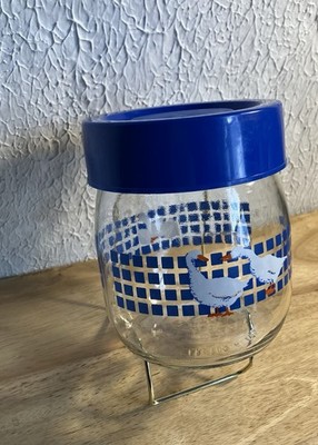 Vtg. Carlton Glass 3/4 L Canister Jar Goose Design Blue Lid Country Cottagecore