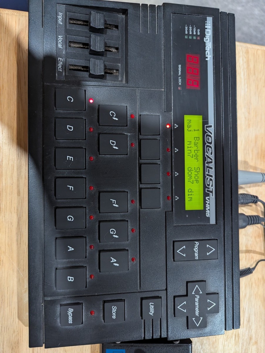 DigiTech Vocalist VHM5 5-part Digital Vocal Harmony Processor