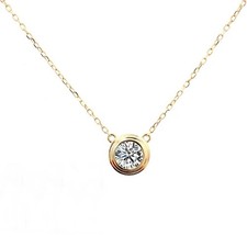 Conjunto de collar colgante solitario redondo de plata 925 con bisel de piedra de moissanita para regalo
