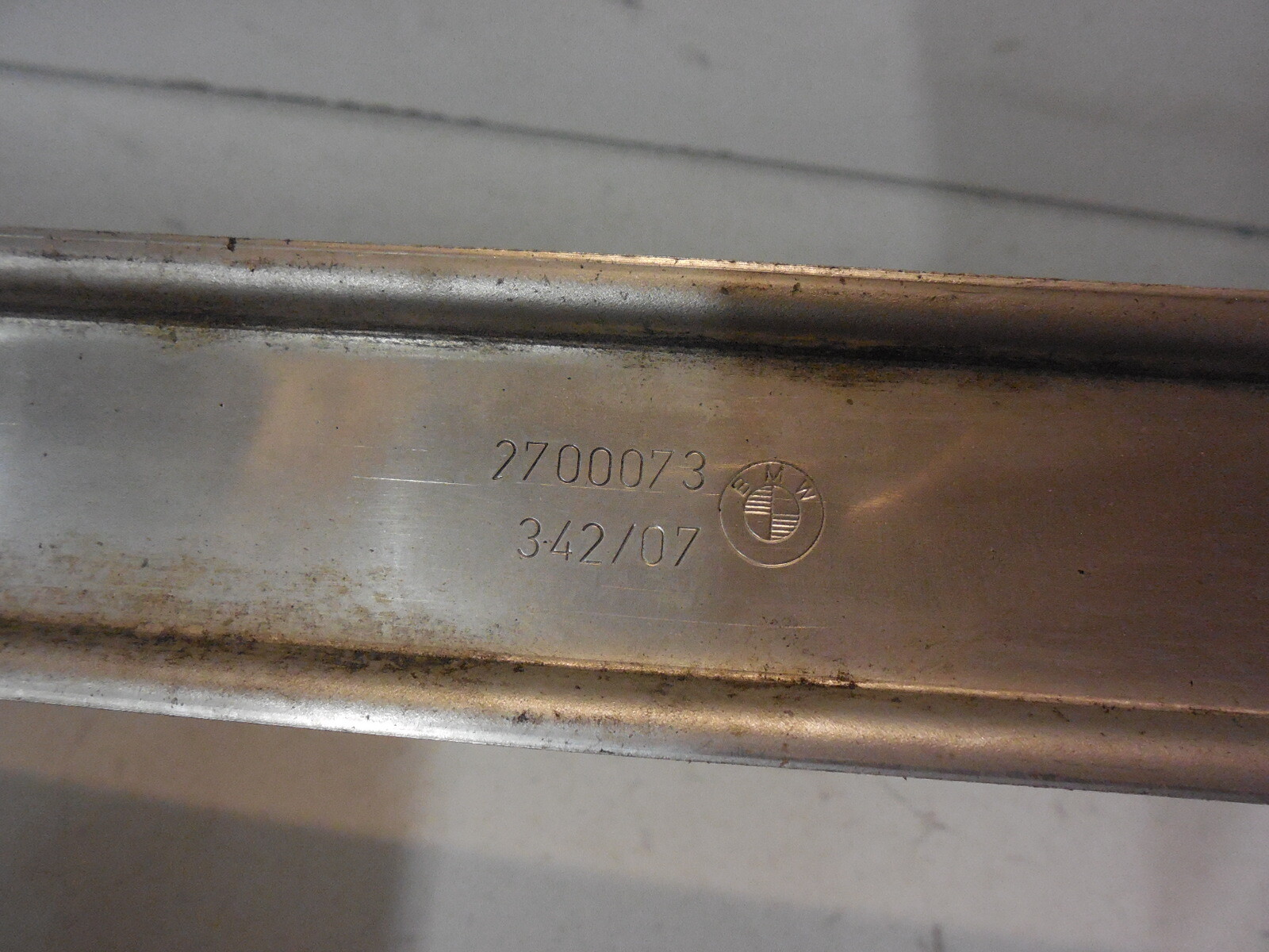 0410 BMW E60 5Series 535i Fuel Tank Gas Tank Straps 2700073 eBay