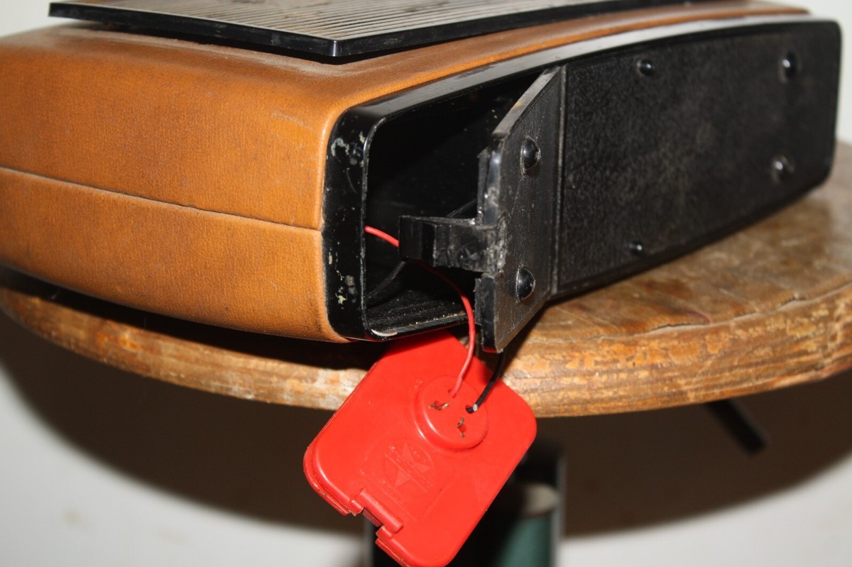 RADIO VINTAGE REELA Années 50 EUR 49,00 - FR