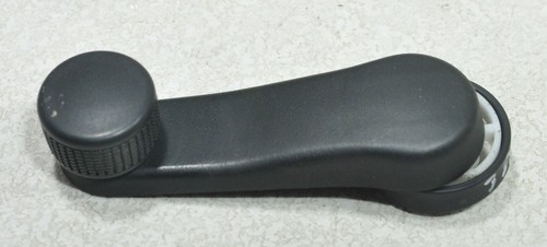 VW Gol 3 III 1H1 (91-97) Fenster Kurbel Tür vorne hinten Rechts Links 38851-B236