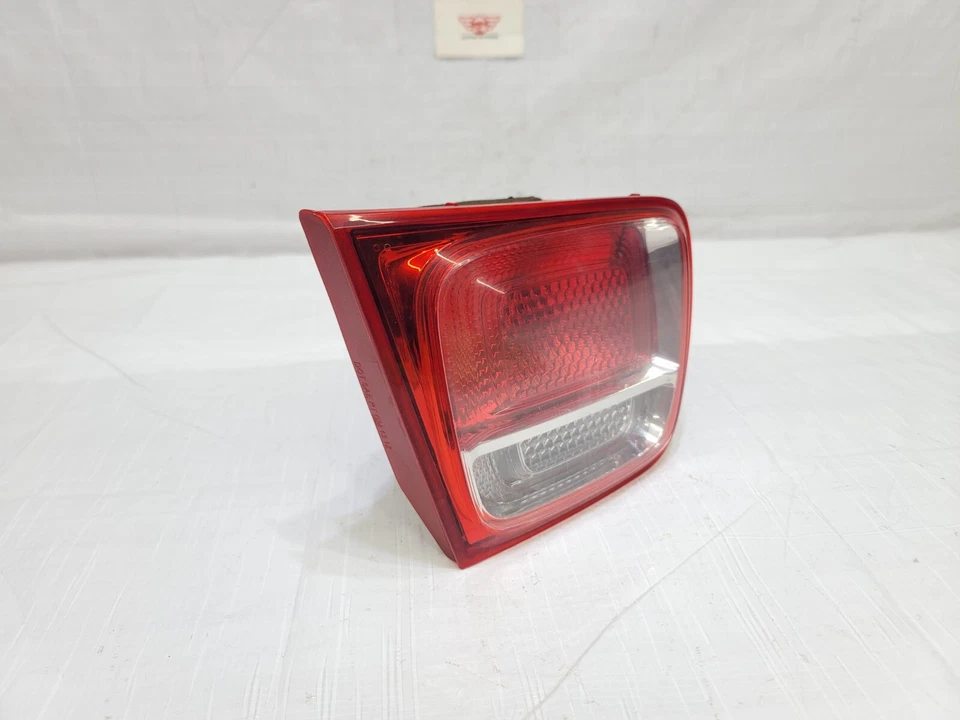 Lanterna traseira interna Chevrolet Malibu 2013-2016 motorista esquerdo 22907311 - Imagem 3 de 4