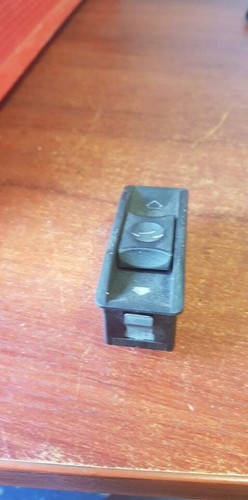 Sunroof switch