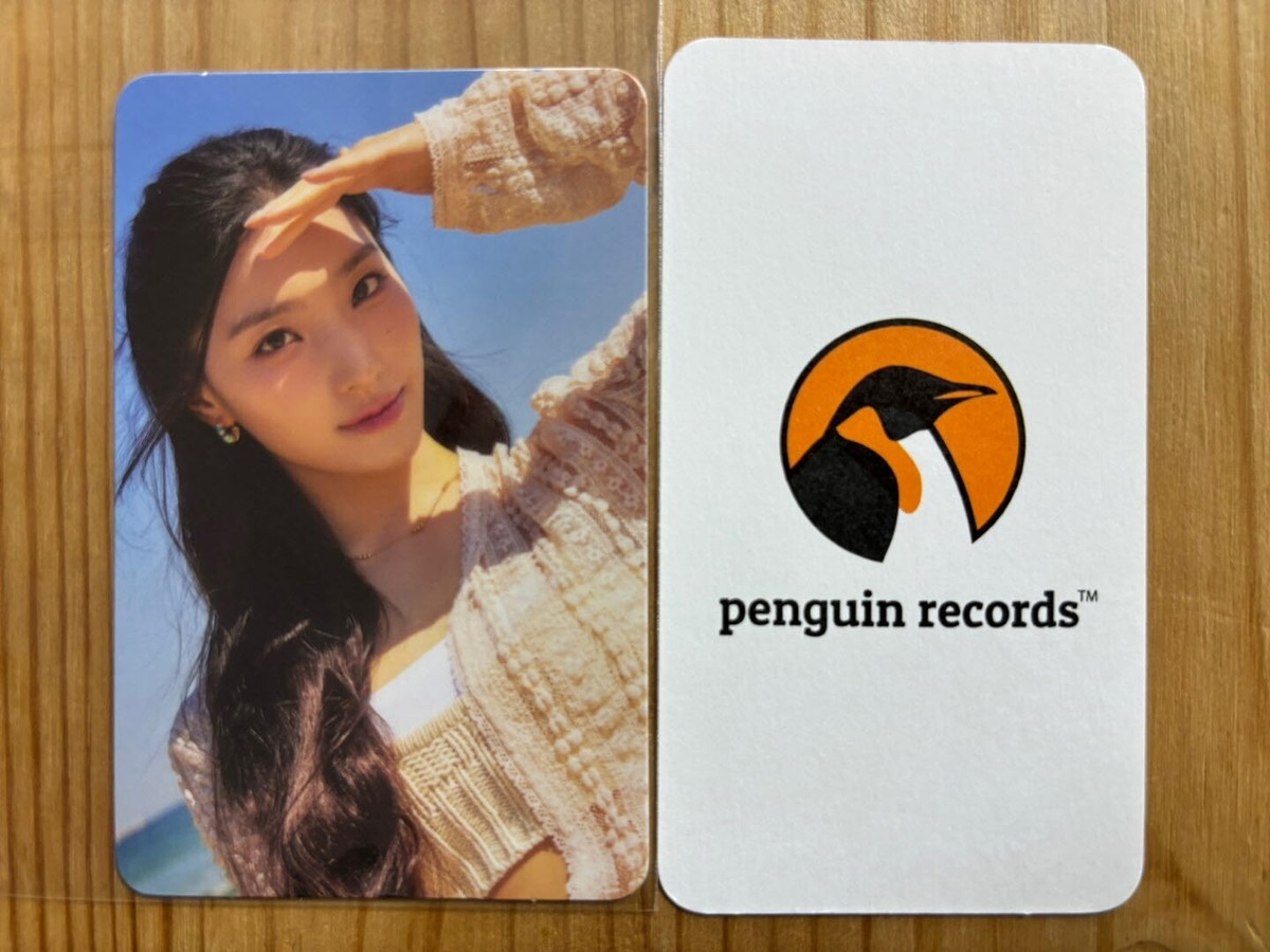 fromis_9 - PHOTO EXHIBITION FROM SUMMER OFFICIAL MD TRADING