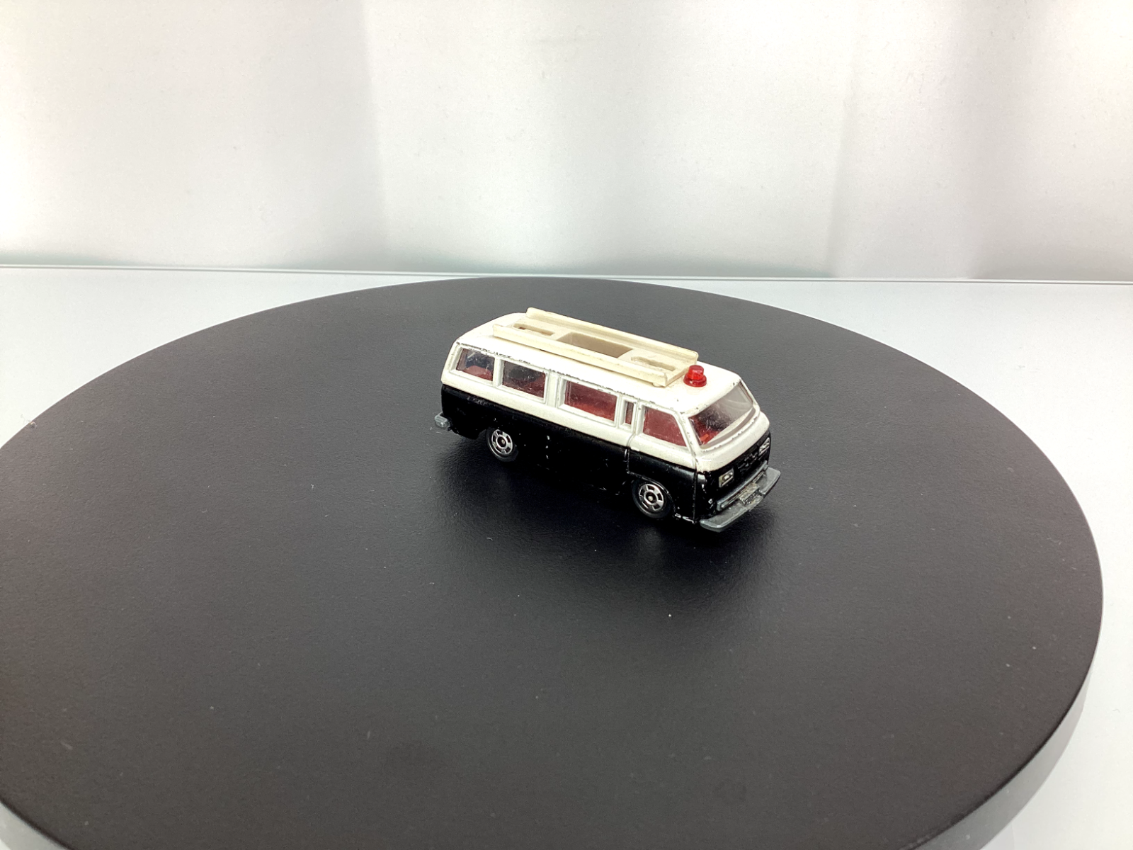 Picture 7 of 10