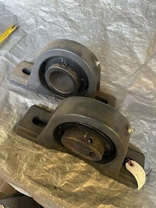 NTN Pillow Block 2 Bolt 13” Length Bore 2 5/8” Cast Iron