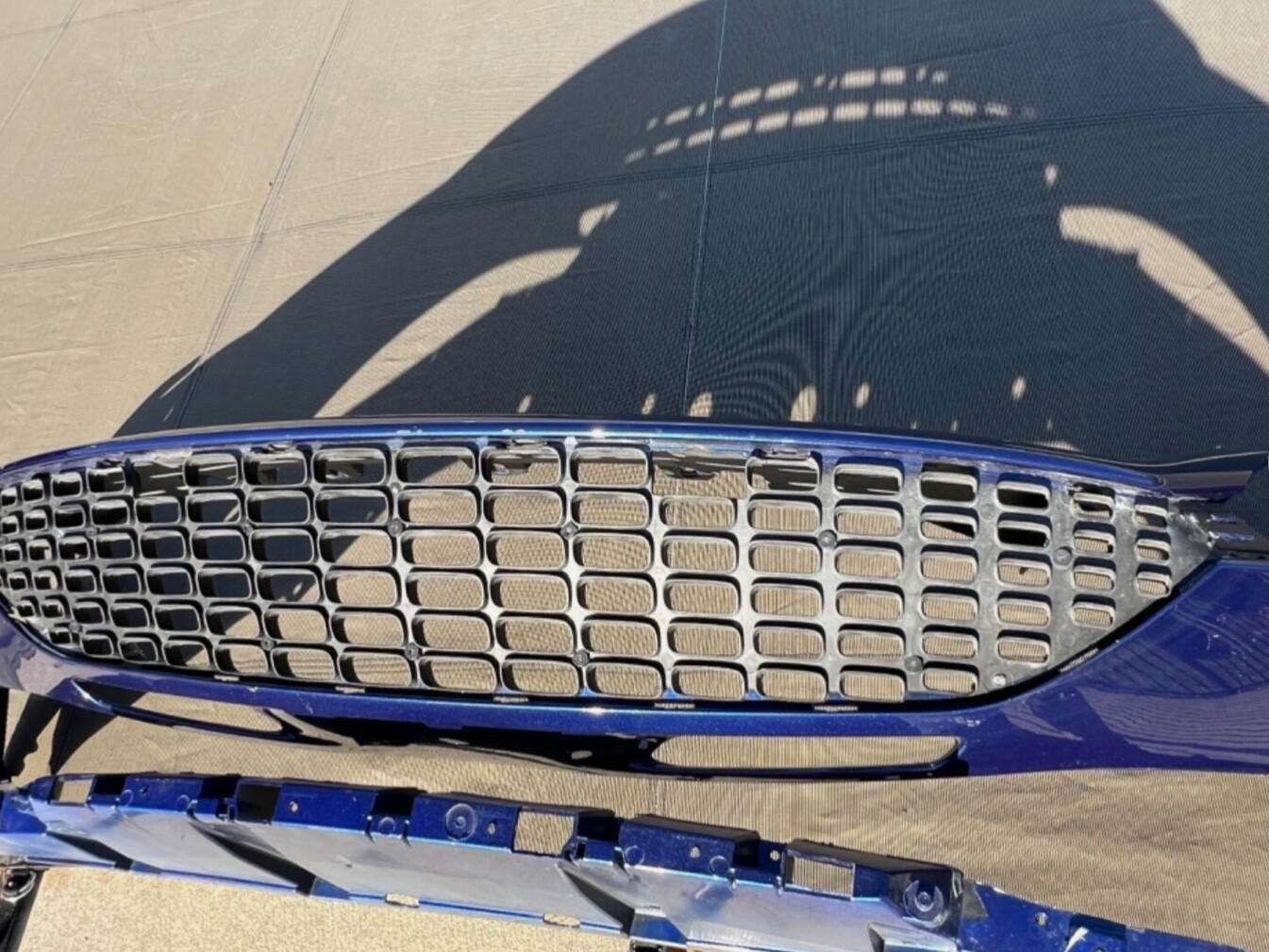 ferrari roma front bumper cover complete with grill nice shape