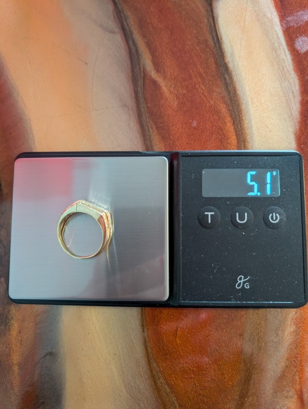 10K Gold Mens Ring Simulated Diamonds 5.1 Grams