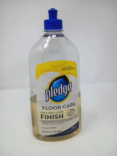 Vintage Pledge Floor Care With FUTURE Shine 27 oz Clean Scent 2010