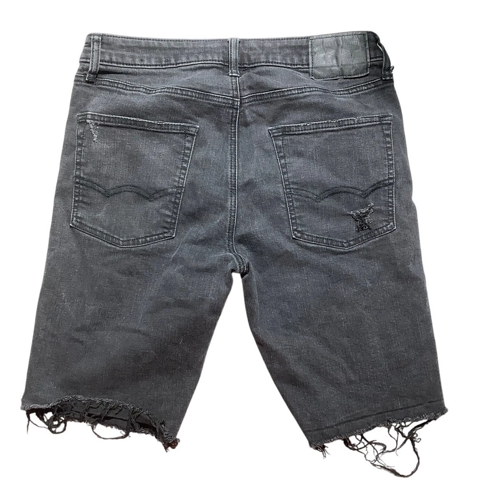 American Eagle Black Denim Shorts Men’s 32 –Distressed, Frayed Hem, Extreme Flex - Image 2 of 4
