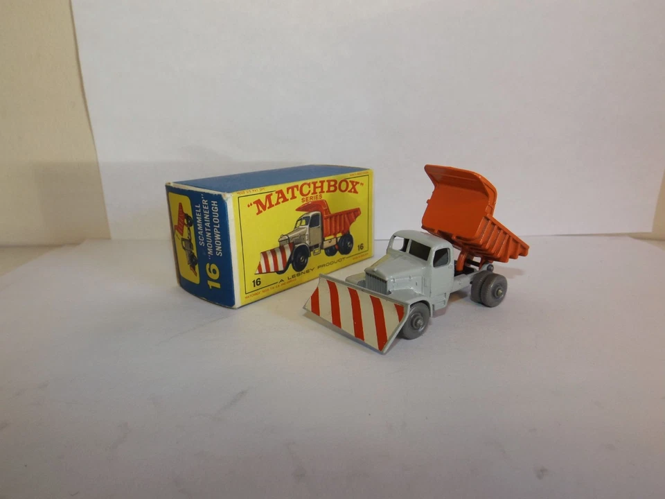 MATCHBOX REG. WHEEL NO. 16-C SCAMMELL "MOUNTAINEER" SNOWPLOUGH GPW MIB - Image 2 of 4