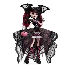 Monster High Draculaura Skullector Halloween Edition 2026 IN HAND SHIPS NOW