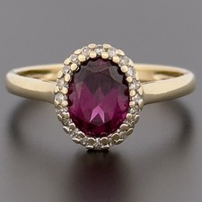 9ct Yellow Gold Garnet & Diamond Cluster Ring Size P Hallmarked