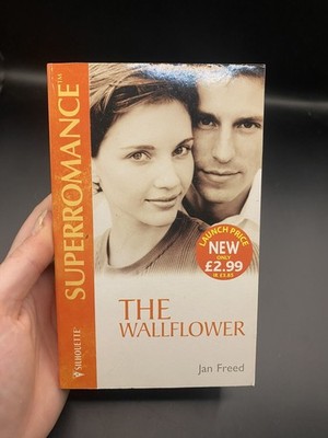 The Wallflower (Mills & Boon Superromance),Jan Freed paperback 1998