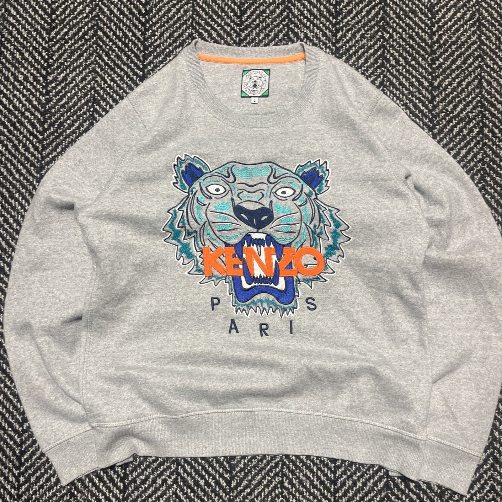 Kenzo Tiger Head Embroidered Sweatshirt