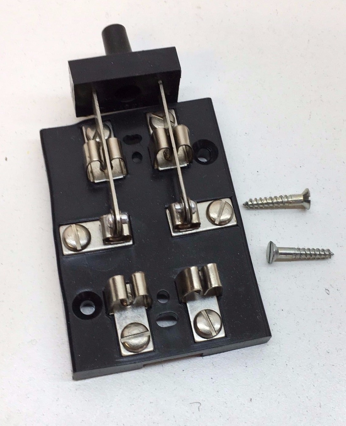 Parker Metal Corp 5646 TV Antenna Lead Wire Switch