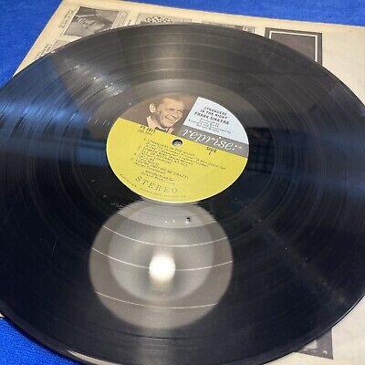 Frank Sinatra STRANGERS IN THE NIGHT (1966) Reprise FS-1017 Stereo Vinyl  Record