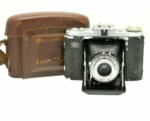 Zeiss Ikon Nettar 517/16 6x6 Film Camera. Novar-Anastigmat 75mm