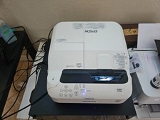 Epson PowerLite 685W WXGA Ultra Short Throw Projector 1amp usage less 100-Hour