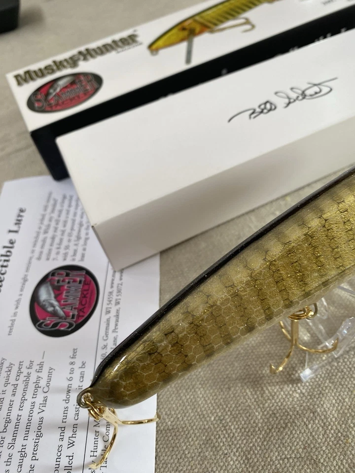 Señuelo coleccionable Musky Hunter Magazine Slammer Tackle 180 de 500 2007 Foto 4 de 4