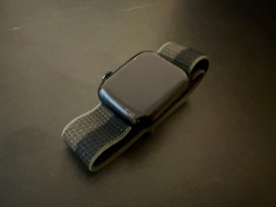 Apple Watch Series 7 41mm GPS Aluminum Case   Good Condition