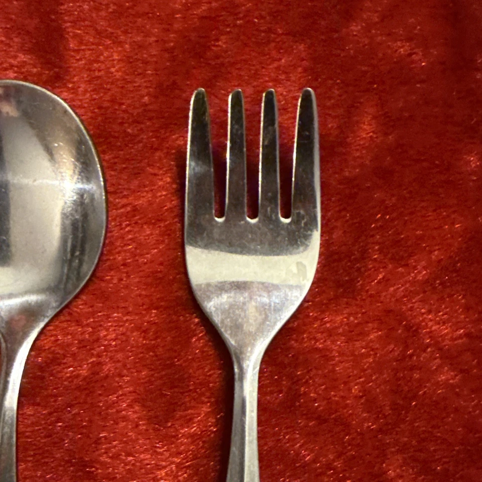 Juego de tenedores cuchara bebé vintage de acero inoxidable de lujo de los primeros años 80 Foto 2 de 4