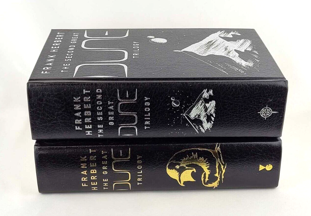 Frank Herbert Dune Series 2冊セット Frank Herbert THE GREAT DUNE TRILOGY & SECOND GREAT DUNE