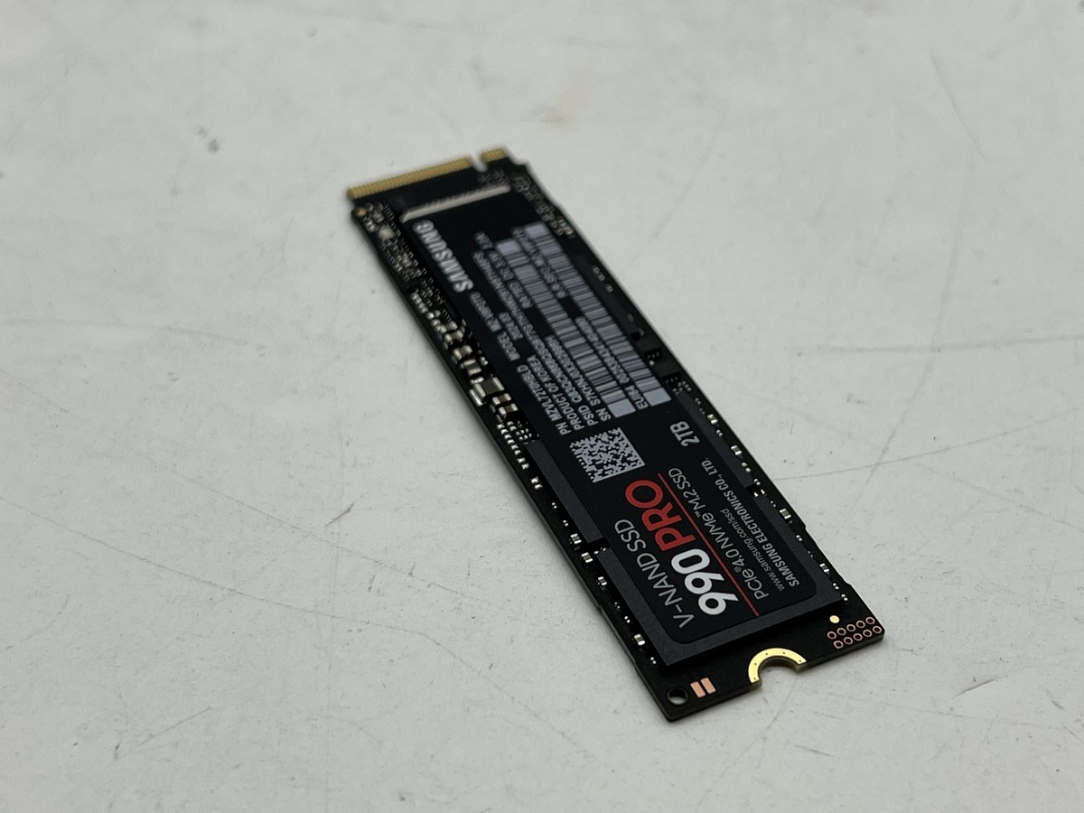 内蔵型SSD SAMSUNG SSD 990PRO M.2 2TB MZ-V9P2T0B-IT Samsung 990 PRO 2TB M.2 NVME PCIE 4.0 V-NAND Internal SSD MZ
