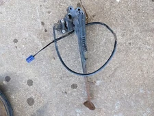 2005 Yamaha YZF R6 side stand, kick stand, bracket, switch