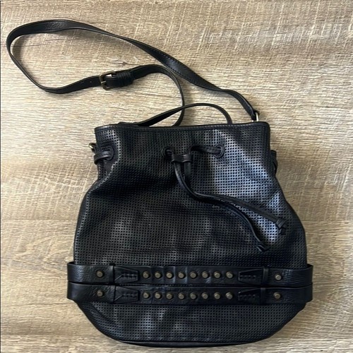 Athleta Power Of She Diem Bucket Bag Backpack Black 599438  display picture 1
