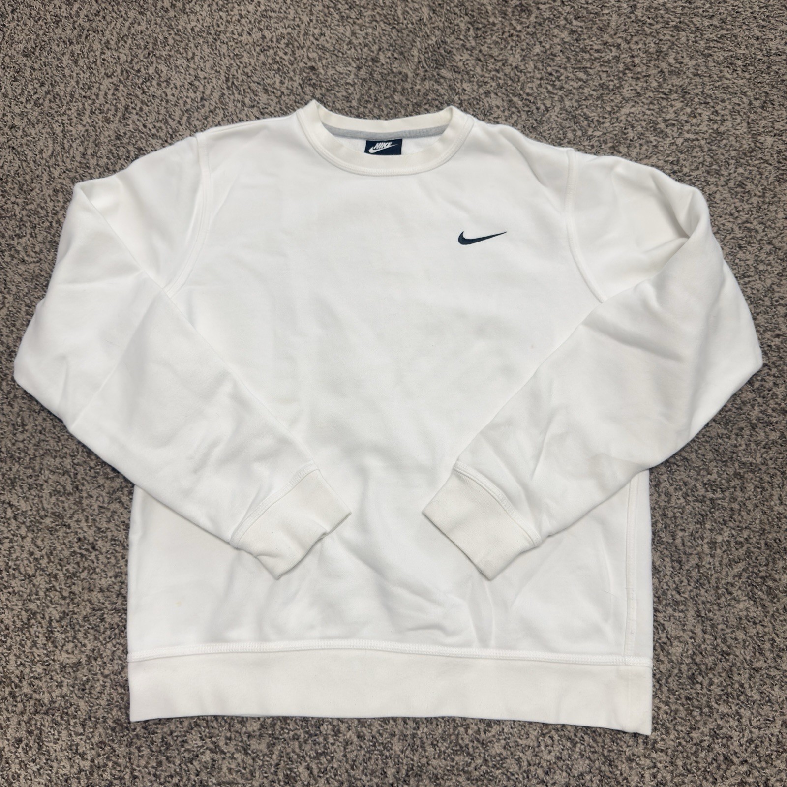 Nike Crewneck Sweatshirt Mens Medium White Embroidered Swoosh Logo