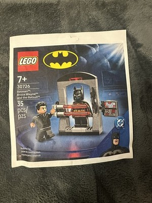 LEGO DC Batman Bruce Wayne and the Batsuit (30726) 2 Minifigures Batcave 2026