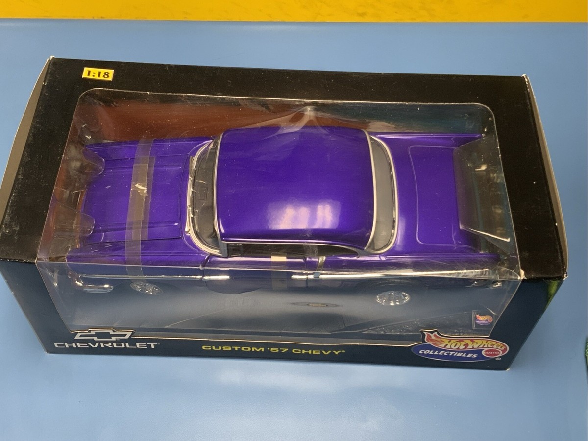 Hot Wheels Collectibles 1:18 Scale Custom '57 Chevy Diecast