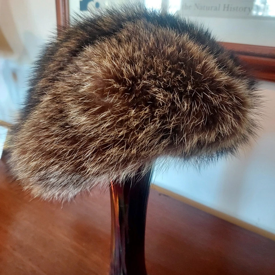 Vtg Finn Raccoon Fur Hat. Russian Style.1980's, EVANS, Chicago. Whole Hat Fur. - Image 3 of 4