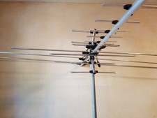250 Meilen lange Reichweite HDTV 1080p Outdoes 990 m TV-Antenne Digital UHF/VHF UKW Radio
