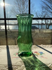 Vintage Sturdy E.O. Brody Co. USA Green Glass Vase 8.5" Tall ~4" Wide