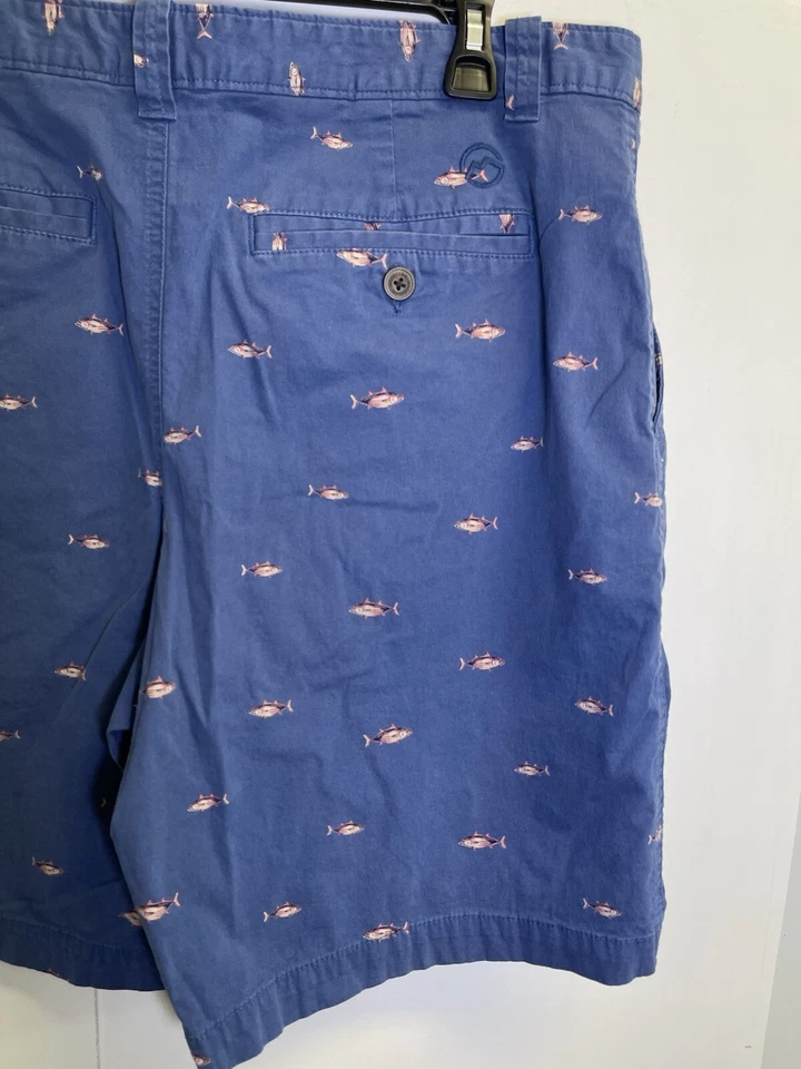 Magellan Outdoors Men's Fish Printed Chino Style Stretch Blue Shorts Size 38W - Image 4 of 4
