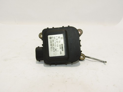 Audi A6 C5 1999 4b1820511 Stellmotor Klima Heizung heater flap actuator
