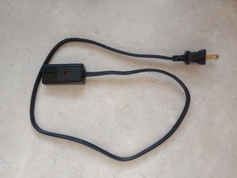 West Bend Stir Crazy Popcorn Popper #82306 Replacement Part Power Cord Plug