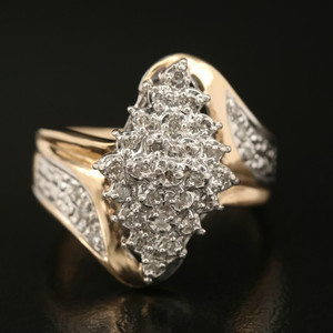 Gorgeous 10K Gold 0.25 CTW Diamond Navette Bypass Ring