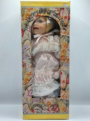 THE KNIGHTSBRIDGE COLLECTION PORZELLAN PUPPE BETTY VINTAGE 1990
