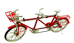 Die Cast Tandem Bike Red Good shape 1:10 Chrome Package Store Display