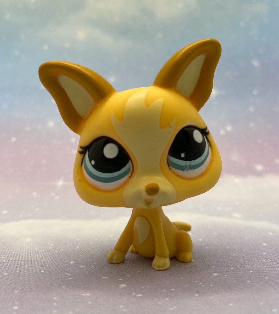 Figurine Littlest Pet Shop #1656 - Chiot Chihuahua Poil Court Jaune Beige - Authentique LPS - Occasion Vérifiée