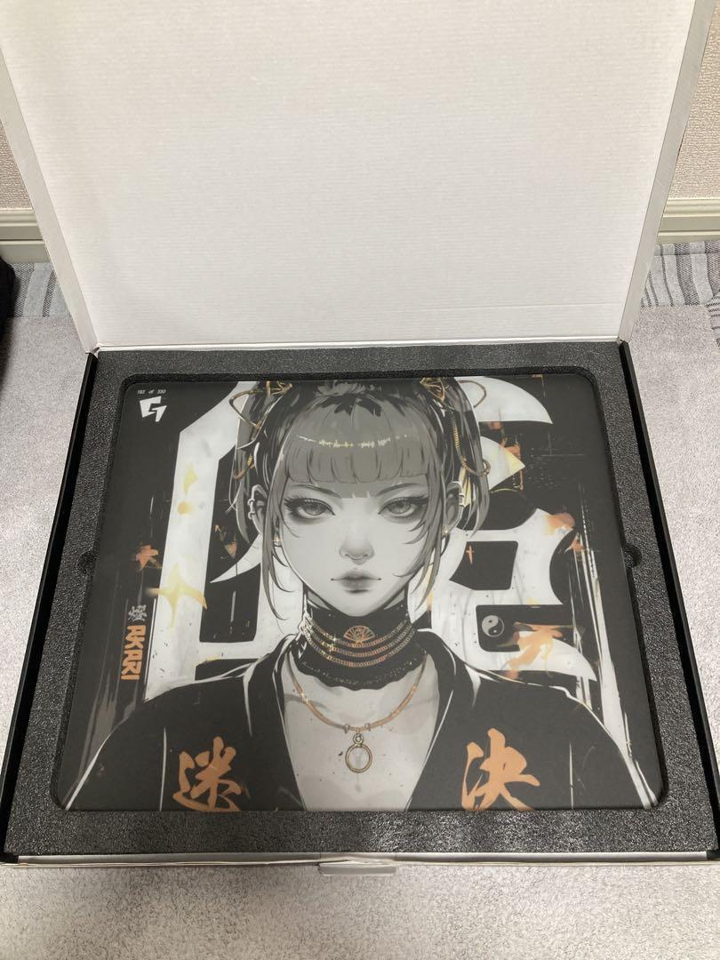 GLSSWRKS Akari Glass Mousepad Gold - マウス・トラックボール最 安値