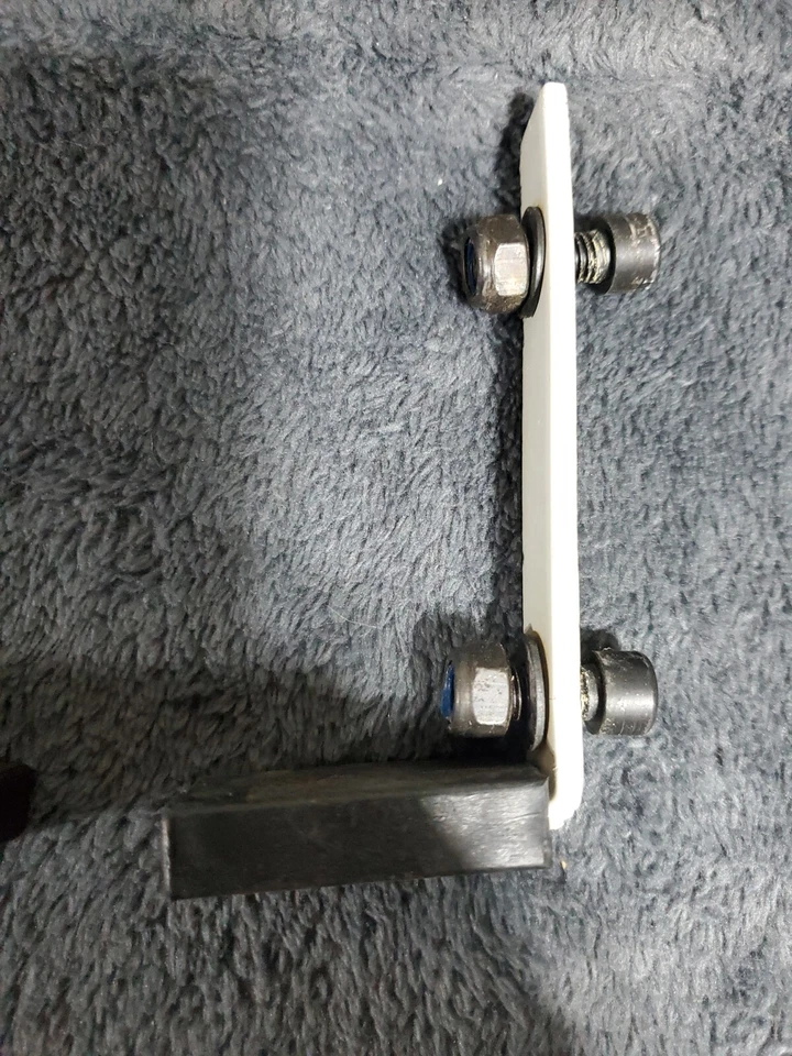 Stamina AeroPilates Reformer Stop Plates And Locking Pins - Image 4 of 4