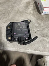 2019 - 2022 Nissan Rogue Sport Blind Spot Radar Sensor 284K1-HV01A W/ Bracket