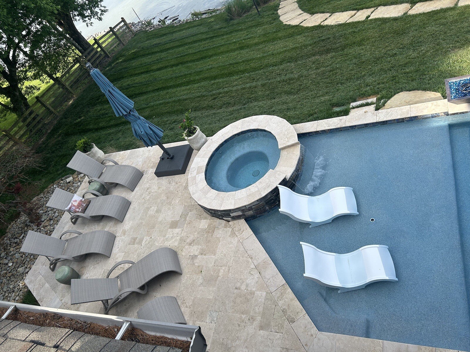 Luxury Lounger In-Water Chaise Lounge Chair Set for Pool Ledge (Set of 2)